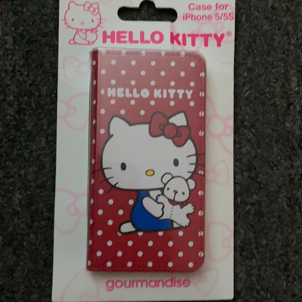 Sanrio Hello Kitty iPhone 5 wallet case
